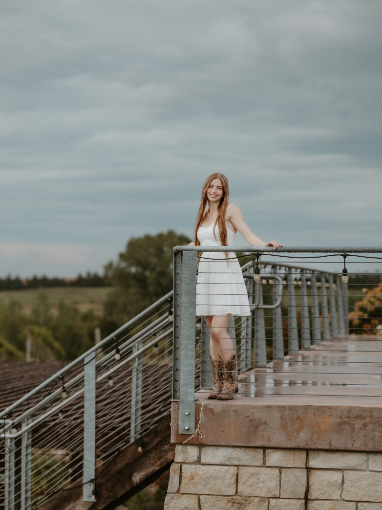 When Should I Book Senior Photos in Lincoln, NE? (The Ultimate Deadline Guide)